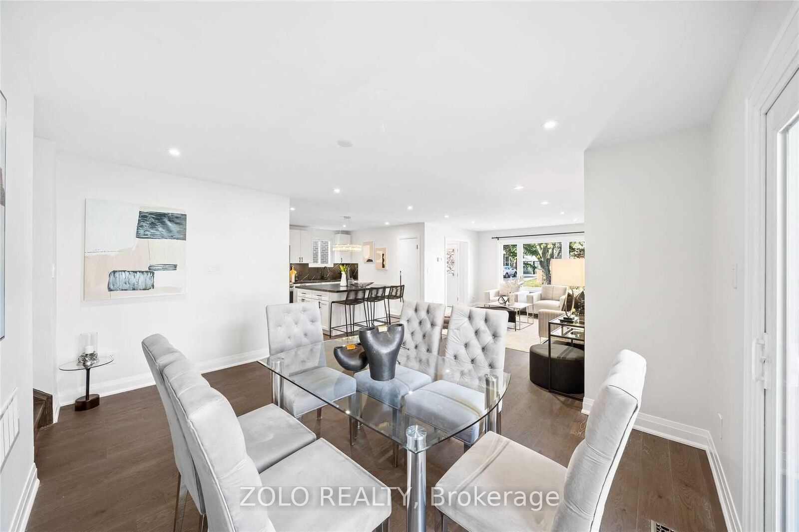 Property Photo:  20 Eastman Crescent  ON L3Y 5R9 