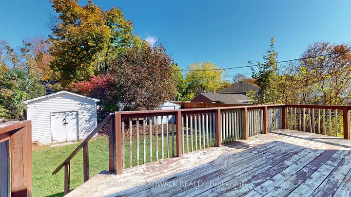 Property Photo:  31 Wright Crescent  ON K6V 3W9 
