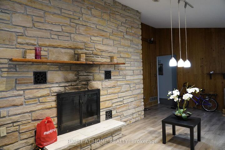 Property Photo:  10934 Warden Avenue  ON L6C 1N4 