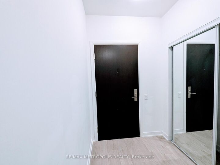 Property Photo:  8 Nahani Way 3403  ON L4Z 0C6 