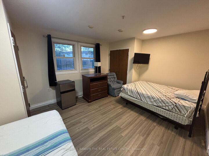 Property Photo:  7715 Beaverdams Road Rooms 1,3,4,8,11,13,15  ON L2H 2J4 