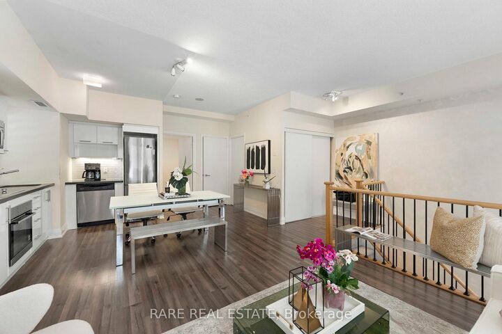 Property Photo:  555 Wilson Avenue E113  ON M3H 0C5 