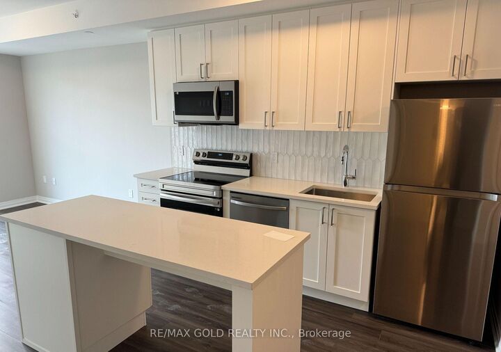 Property Photo:  490 Gordon Krantz Avenue 411  ON L9E 1Z5 