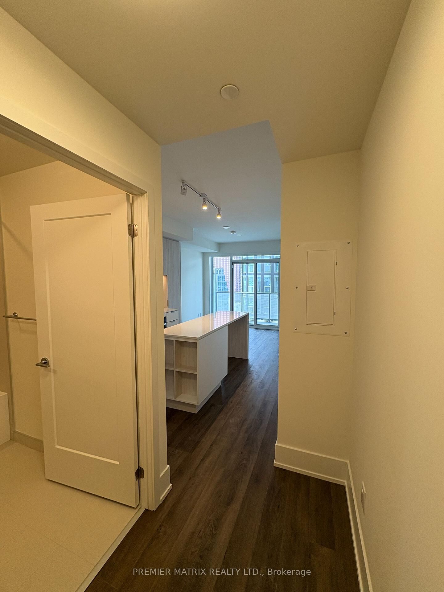 Property Photo:  89 Church Street 4009  ON M5C 0B7 