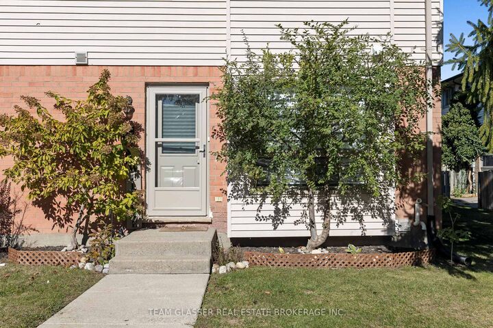 Property Photo:  355 Sandringham Crescent 53  ON N6C 5K3 