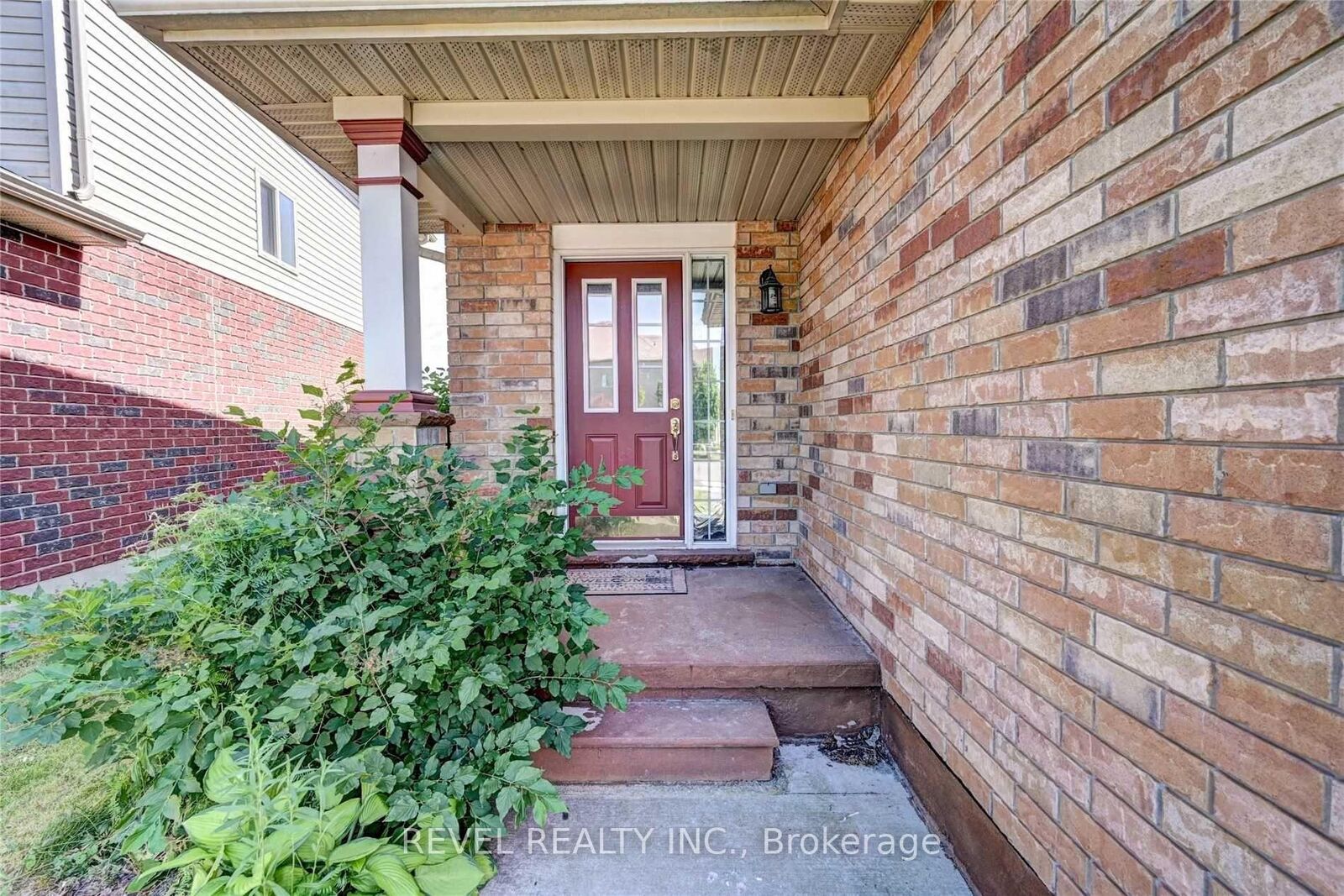 Property Photo:  40 Yates Avenue  ON N1P 0A3 