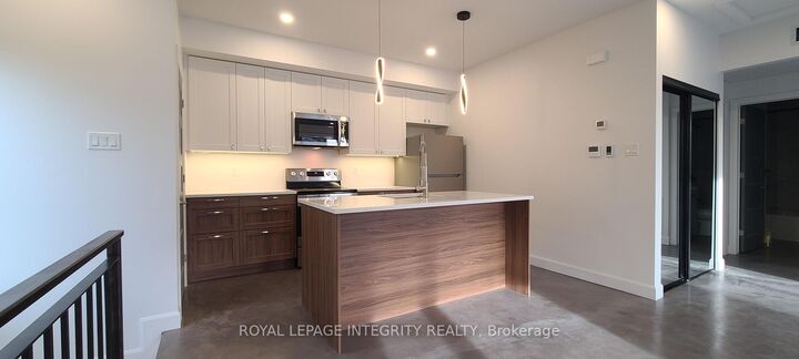 Property Photo:  396 Marguerite Avenue Unit A  ON K1L 7W6 