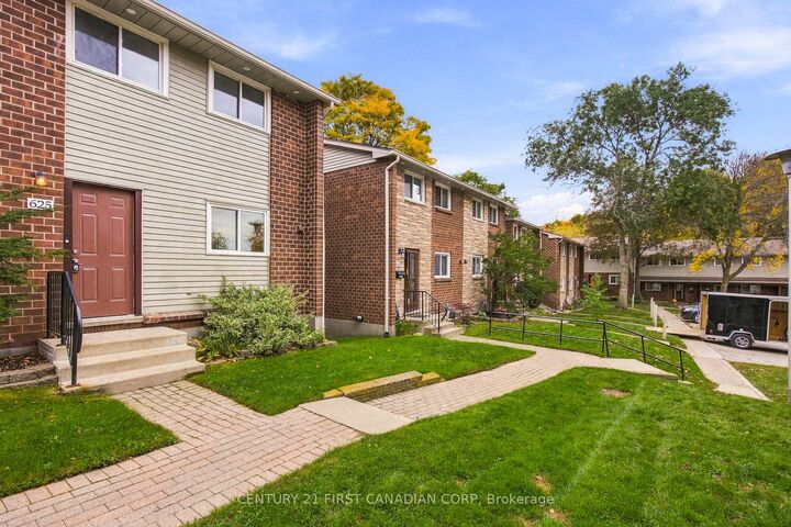 Property Photo:  625 Griffith Street 29  ON N6K 2S5 