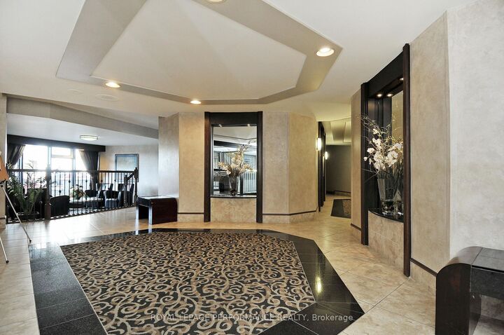 Property Photo:  1081 Ambleside Drive 703  ON K2B 8C8 