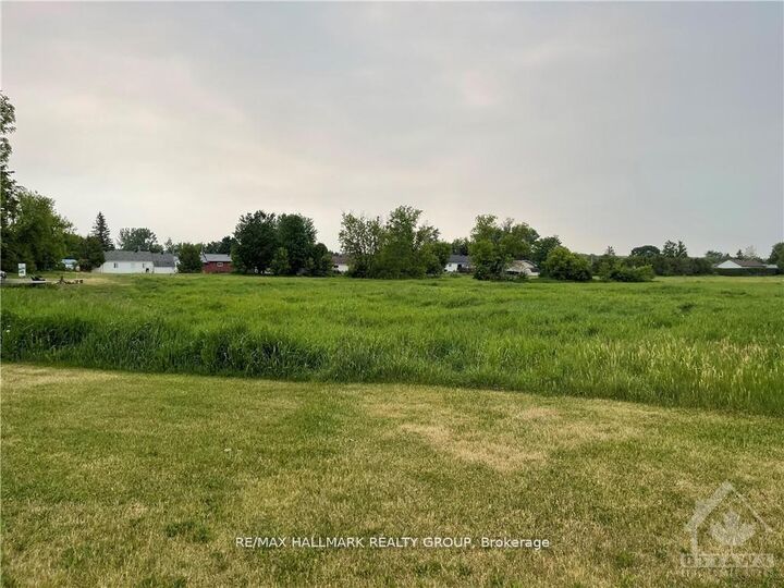 Photo de la propriété: 3748 Champlain Street 4 ON K0A 1E0