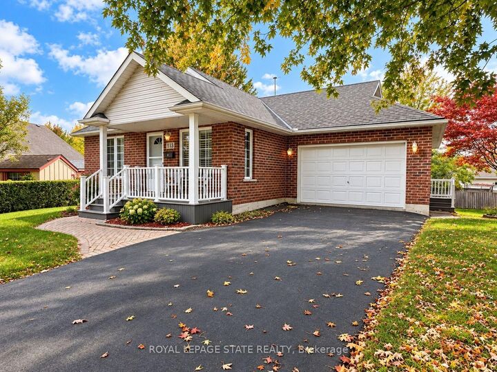 Property Photo:  113 Briar Glen Court  ON N1A 3H3 