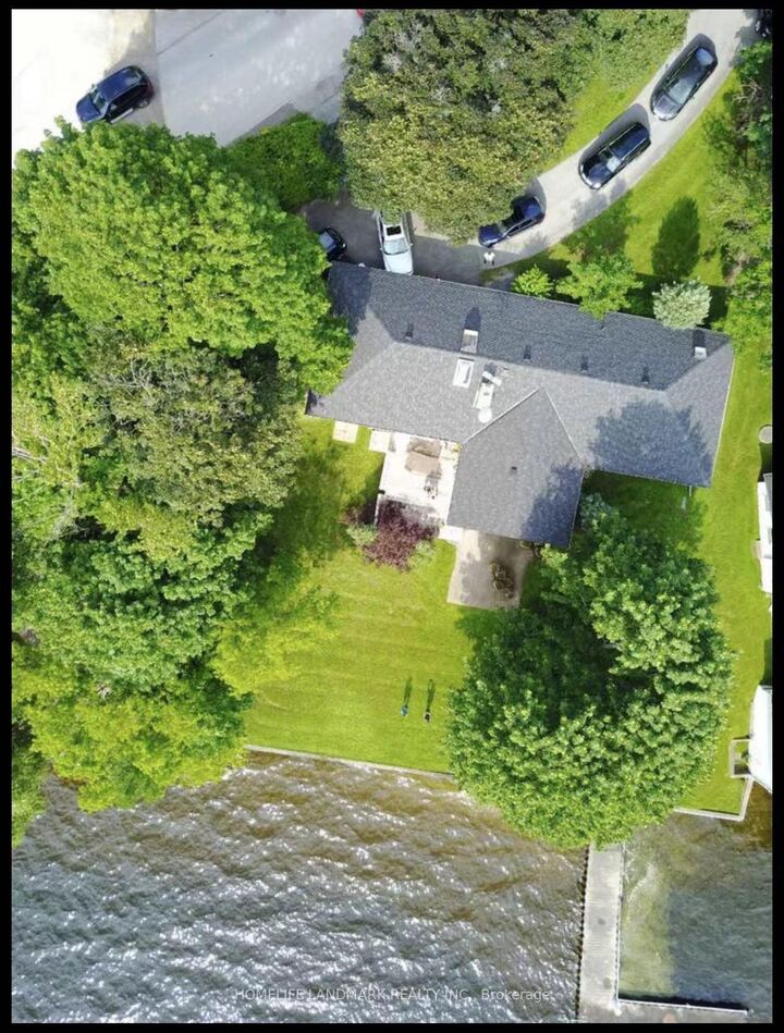 Property Photo:  100 Lake Drive N  ON L4P 1A9 