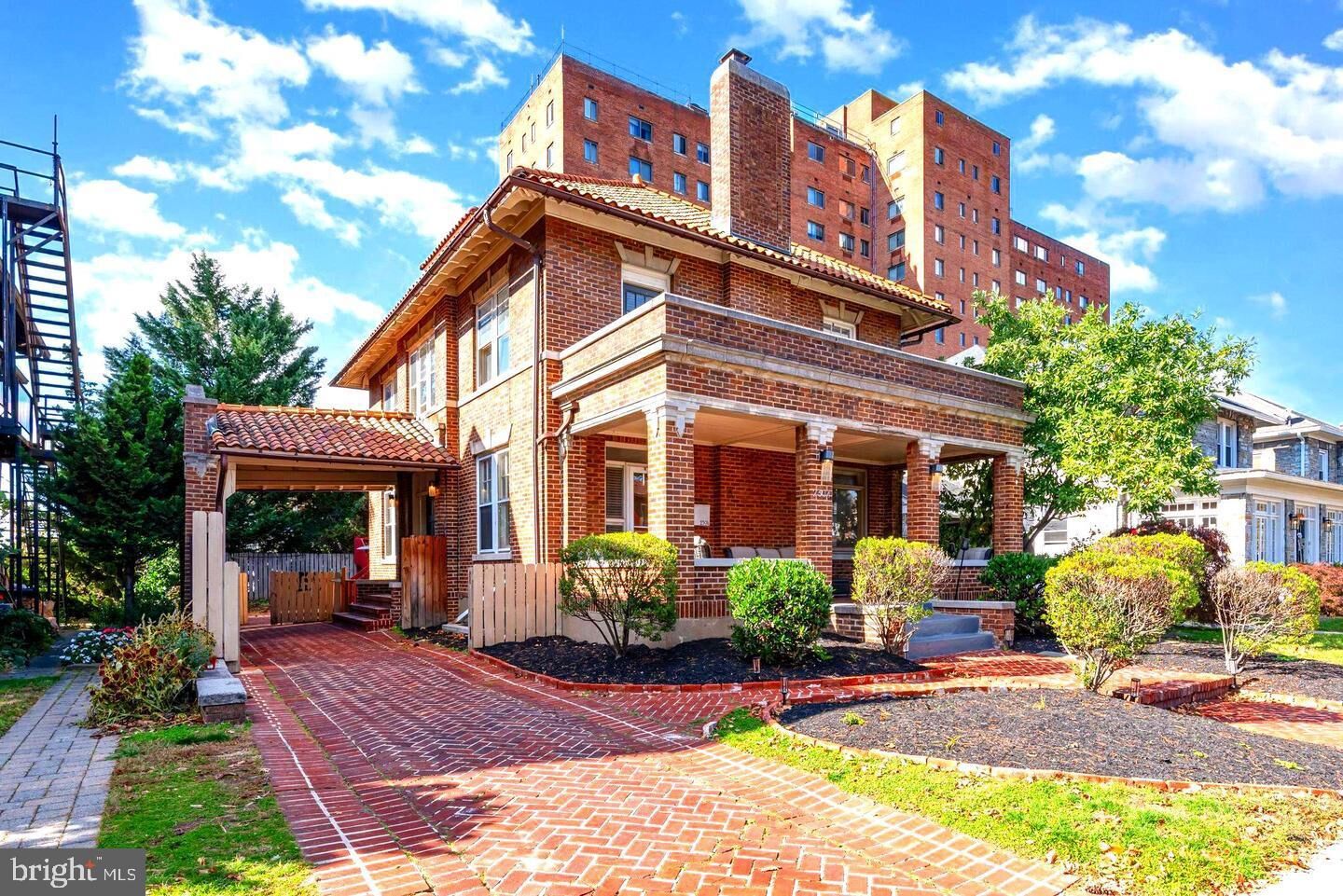 Property Photo:  2304 N 2nd Street  PA 17110 
