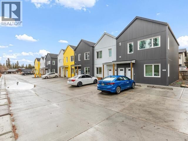 Property Photo:  109-2009 Centennial Street  YT Y1A 0T4 