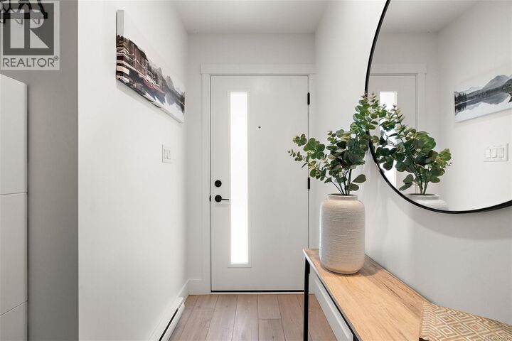 Property Photo:  368 Tradewinds Avenue 12  BC V9C 0S5 
