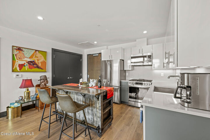Property Photo: 201 N 1st St 904 ID 83814