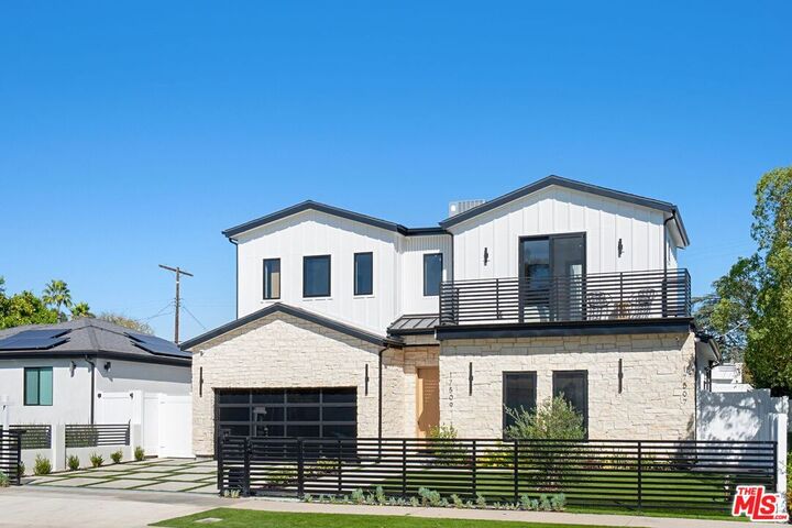 Property Photo:  17509 Martha St  CA 91316 