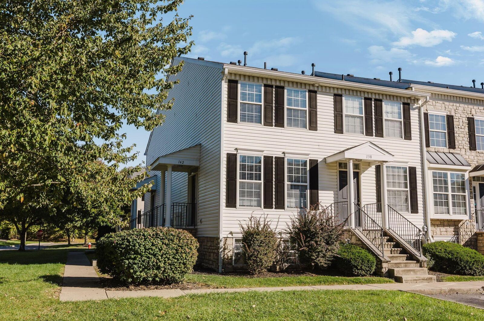 Property Photo:  142 Green Mill  OH 43004 