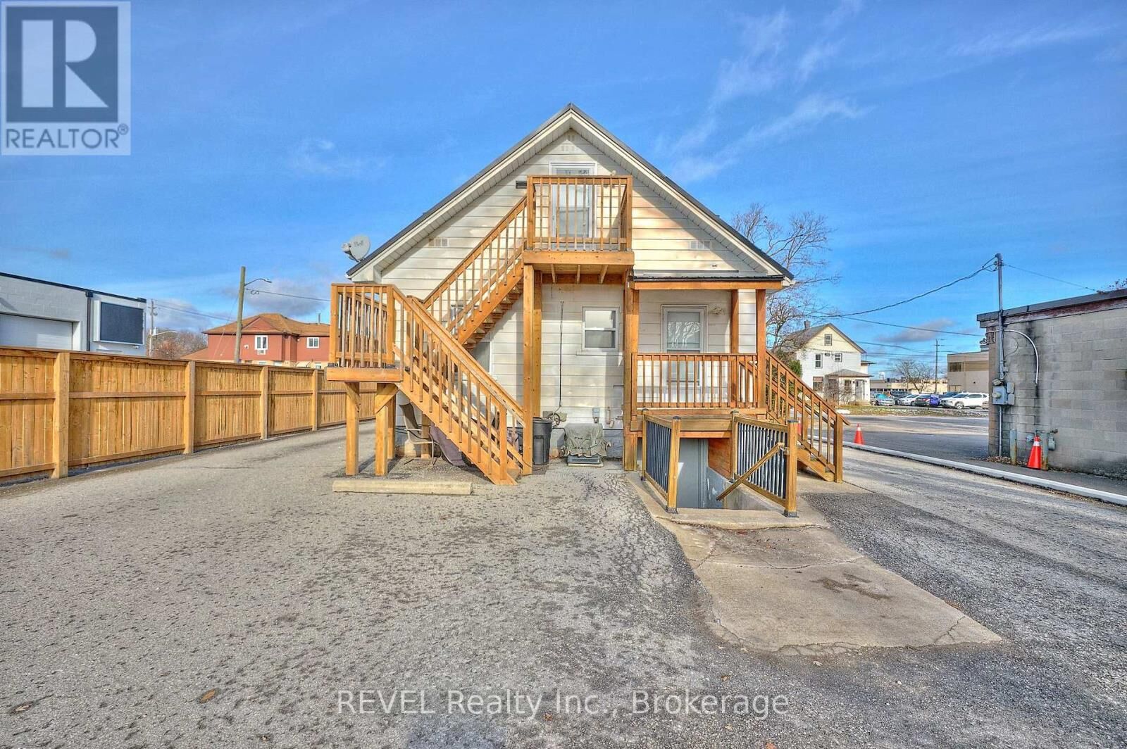 Property Photo:  6172 William Street  ON L2E 5S1 