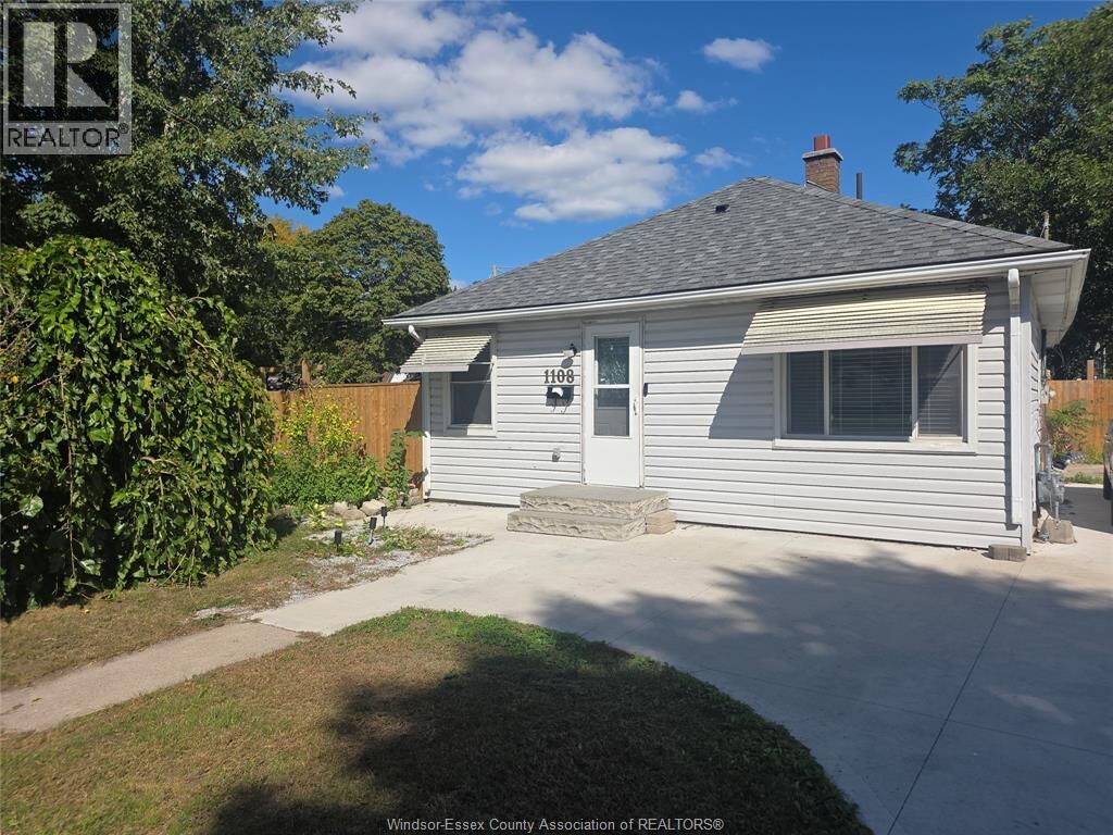 Property Photo: 1108 Brock Street ON N9C 2V5
