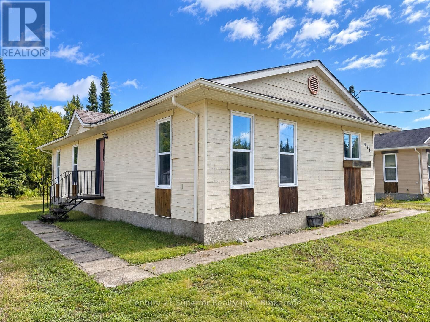 Property Photo: 606 Peary Street ON P0T 2S0