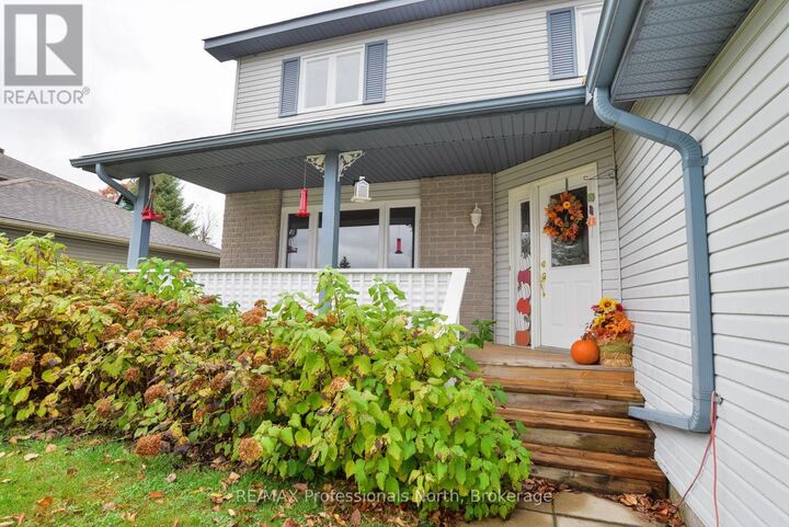 Property Photo:  34 Killdeer Crescent  ON P1L 1Z2 