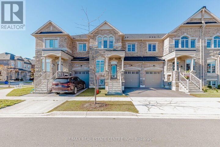 Property Photo:  4061 Channing Crescent  ON L6H 3R3 