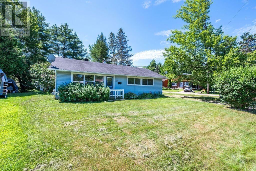 Property Photo:  88 Glendale Avenue  ON K0J 1P0 
