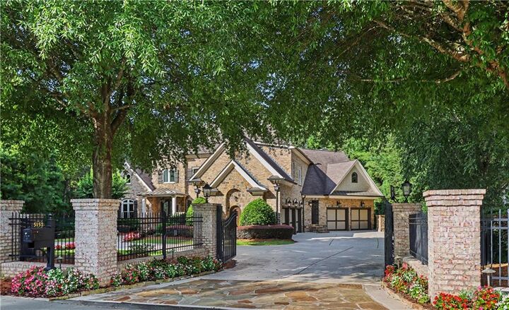 Property Photo:  5152 Legends Drive  GA 30517 