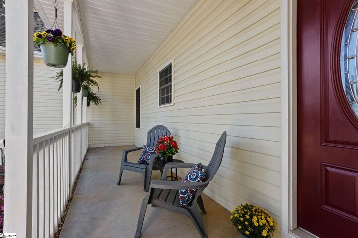 Property Photo:  111 Quartermein Court  SC 29673 