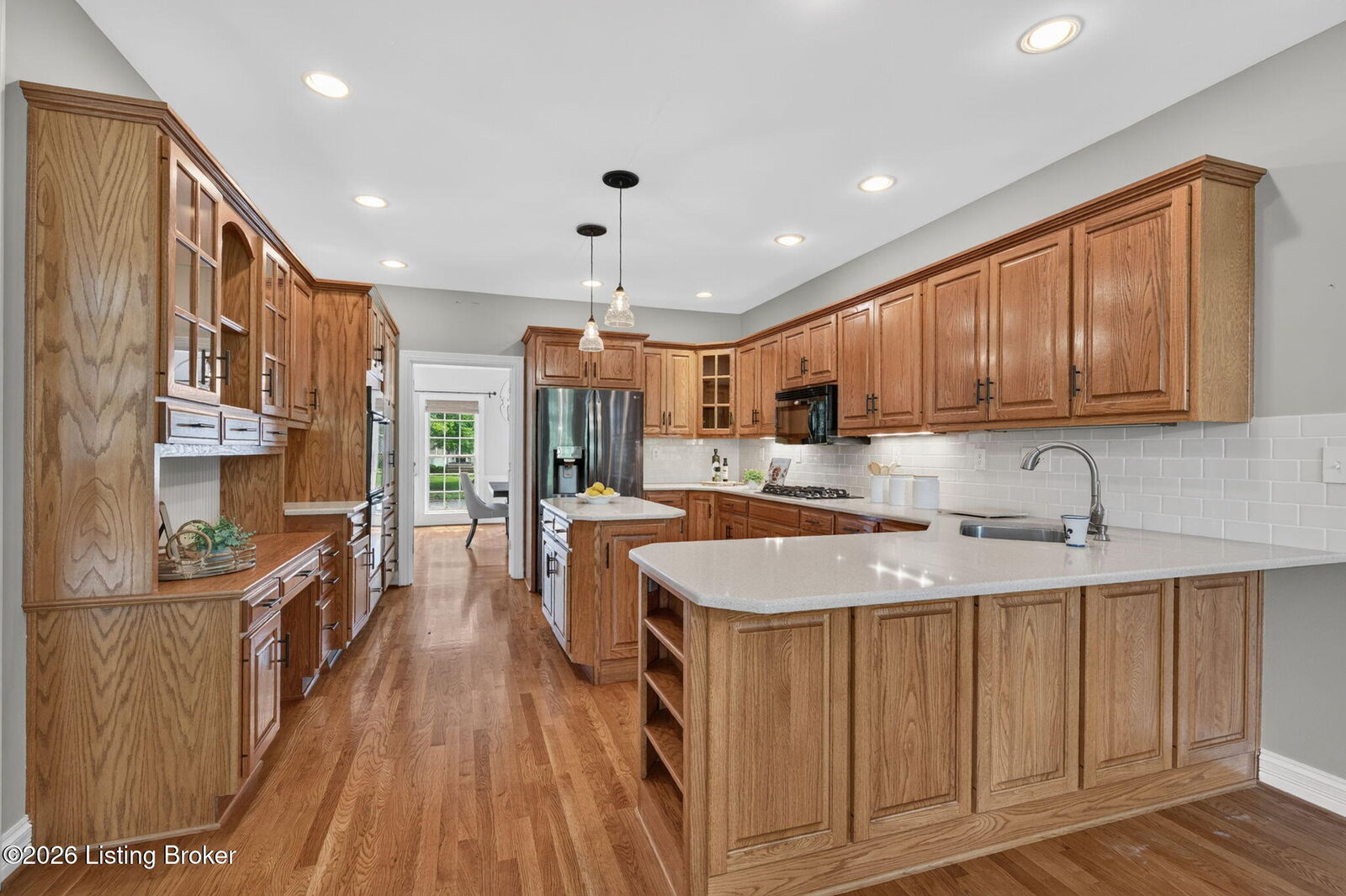 Property Photo: 6931 Windham Pkwy KY 40059