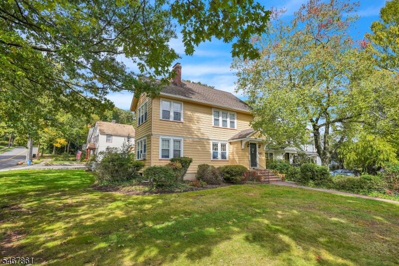 Property Photo:  540 Up Mountain Avenue  NJ 07043 