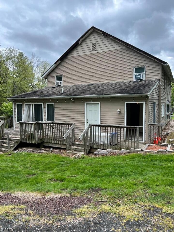 Property Photo:  29 Hillcrest Rd  NJ 07059 