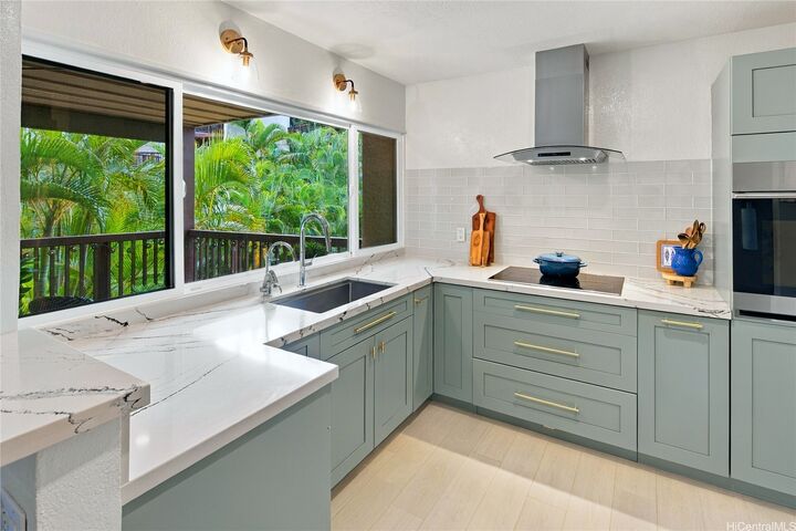 Property Photo:  46-118 Kiowai Street 2921  HI 96744 