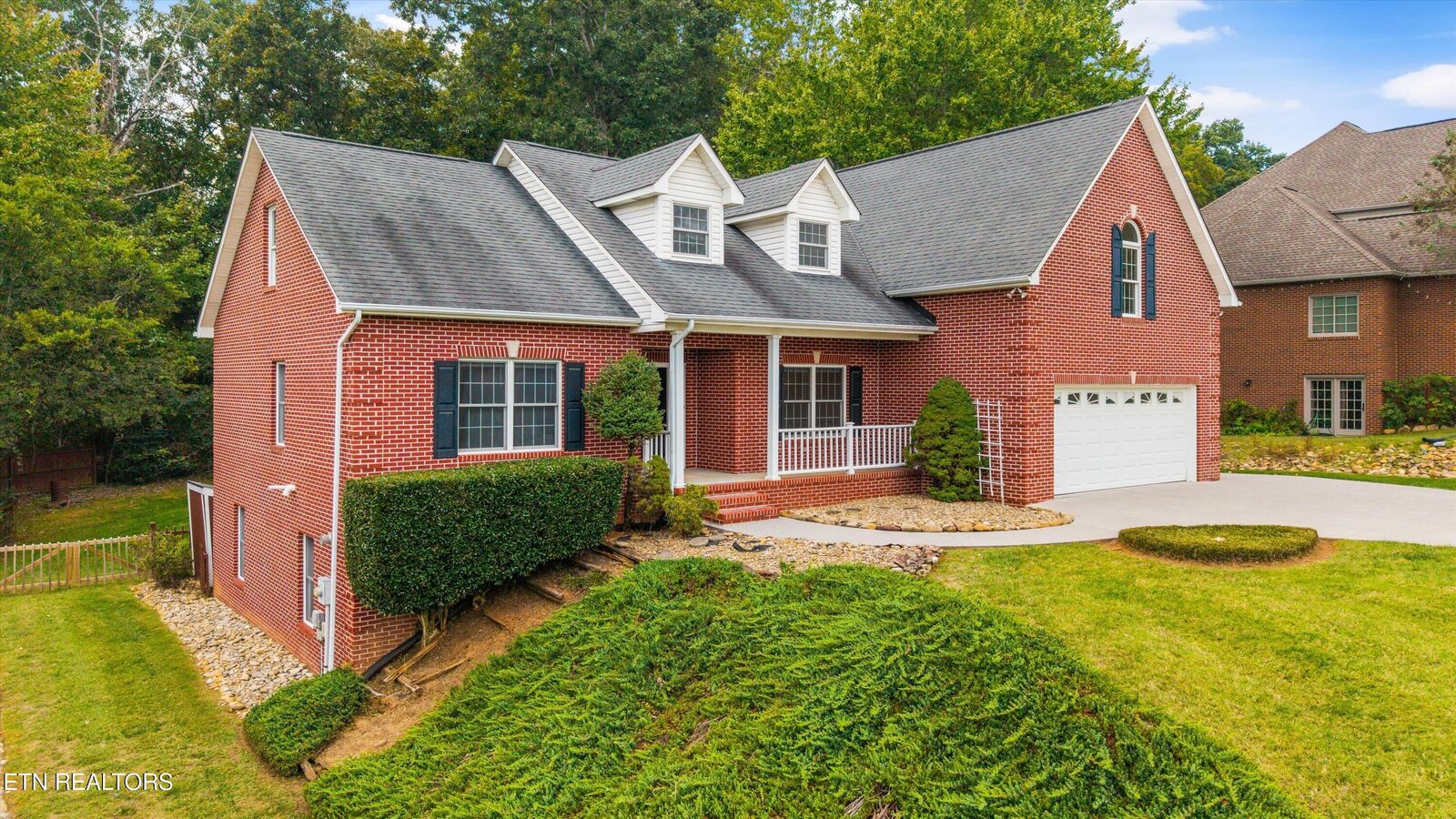 Property Photo:  2560 Hirst Circle  TN 37772 