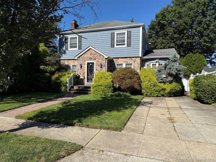 Property Photo: 464 Duryea Terrace NY 11552