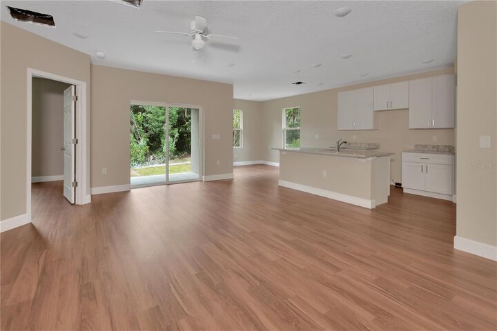 Property Photo:  114 S Grove Street  FL 32724 