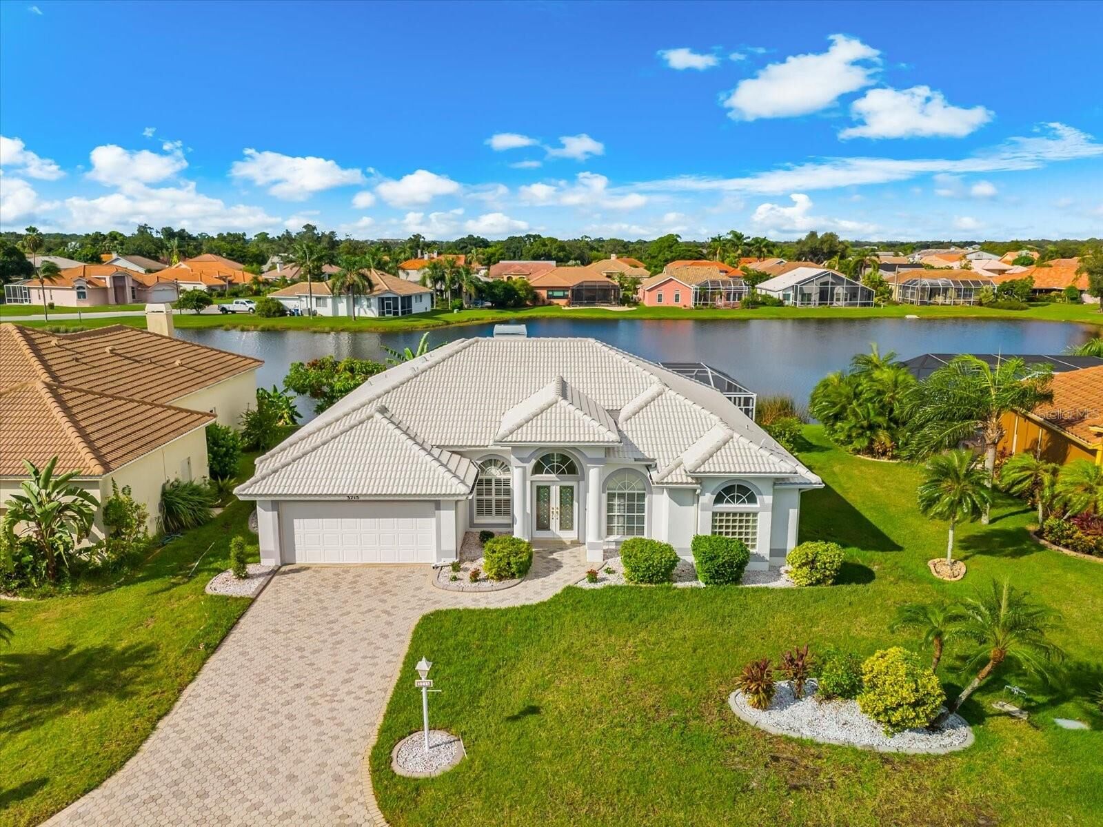 Property Photo: 3715 72nd Ave. Circle E FL 34243