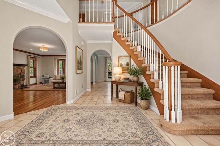 Property Photo: 9073 Shelby Woods Drive MI 48317