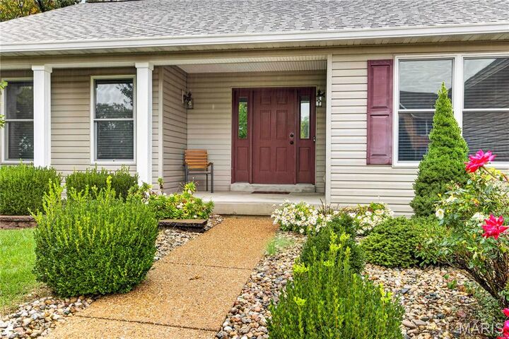Property Photo: 410 English Manor Drive MO 63385