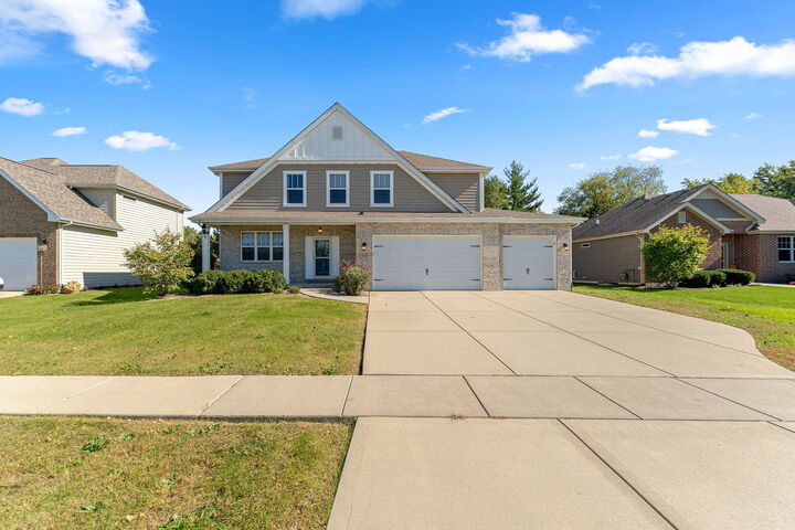 Property Photo:  20913 Lakewoods Lane  IL 60404 