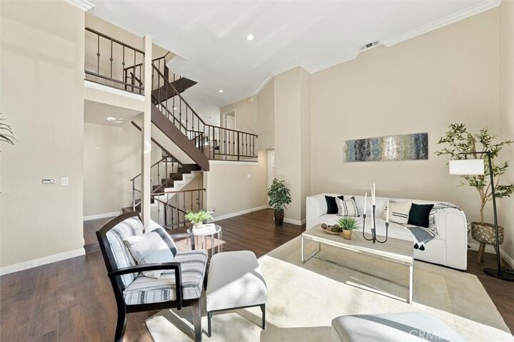 Property Photo:  915 Diamond Street 1  CA 90277 