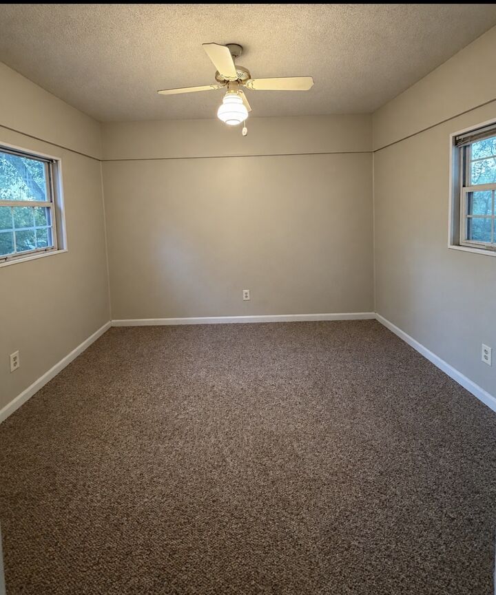 Property Photo:  1072 Stanley Ave  TN 37421 