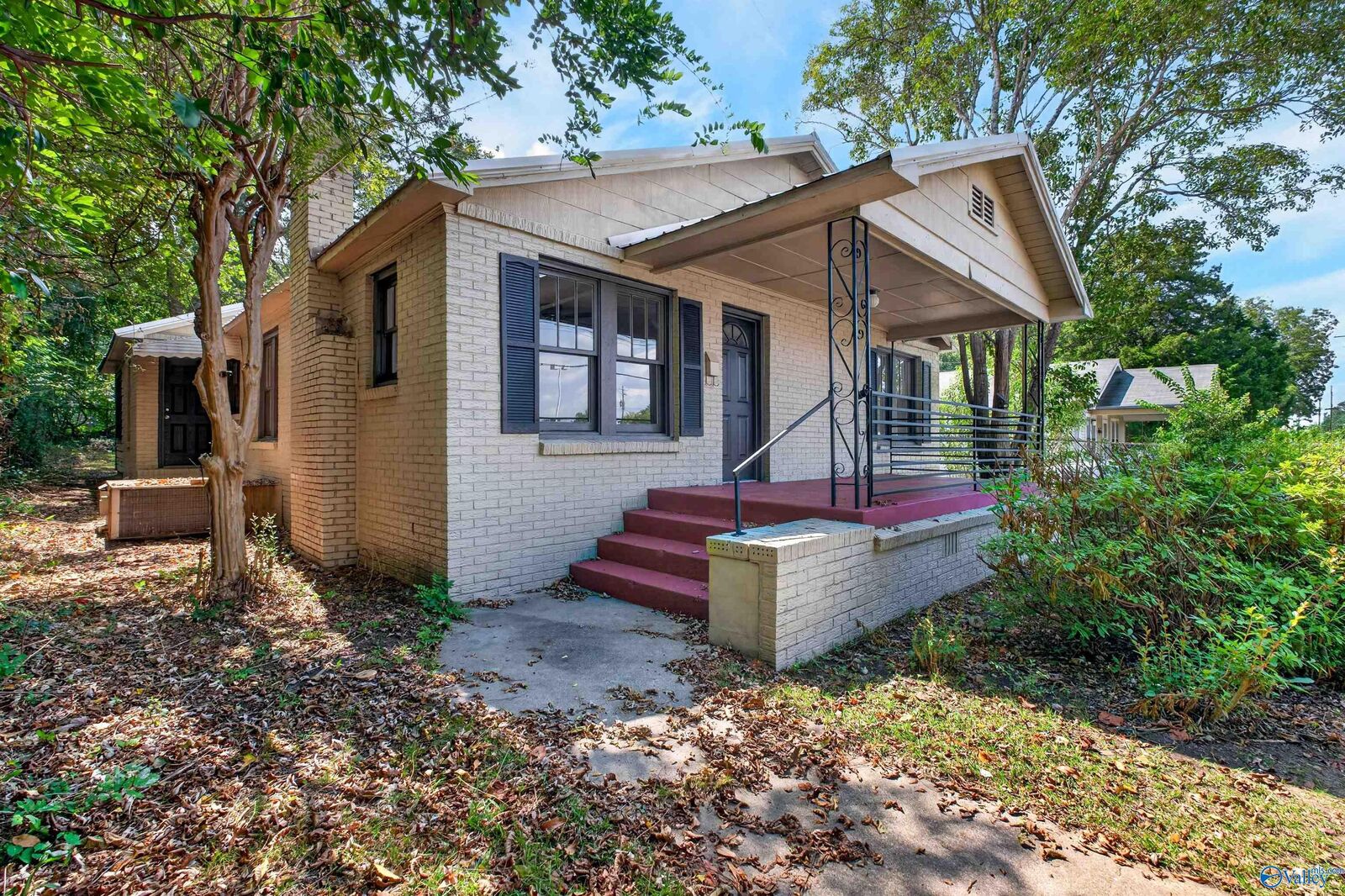 Property Photo: 807 Hoke Street AL 35903