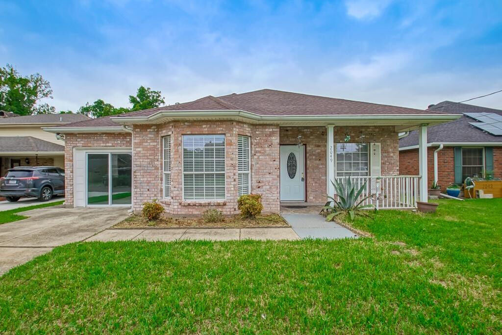 Property Photo: 2049 Halsey Avenue LA 70114