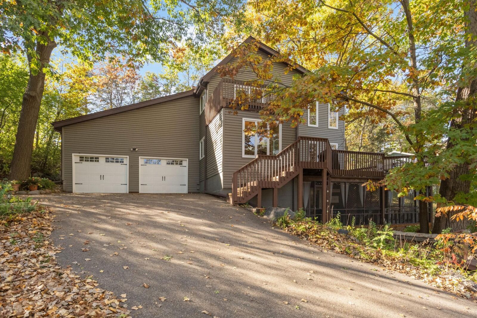 Property Photo:  10294 Oak Shore Drive  MN 55044 