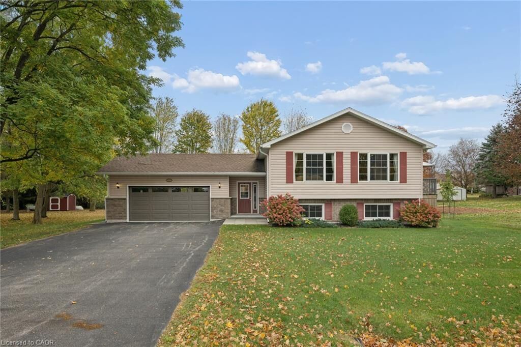 Property Photo:  1120 Centre Street  ON N0G 2X0 