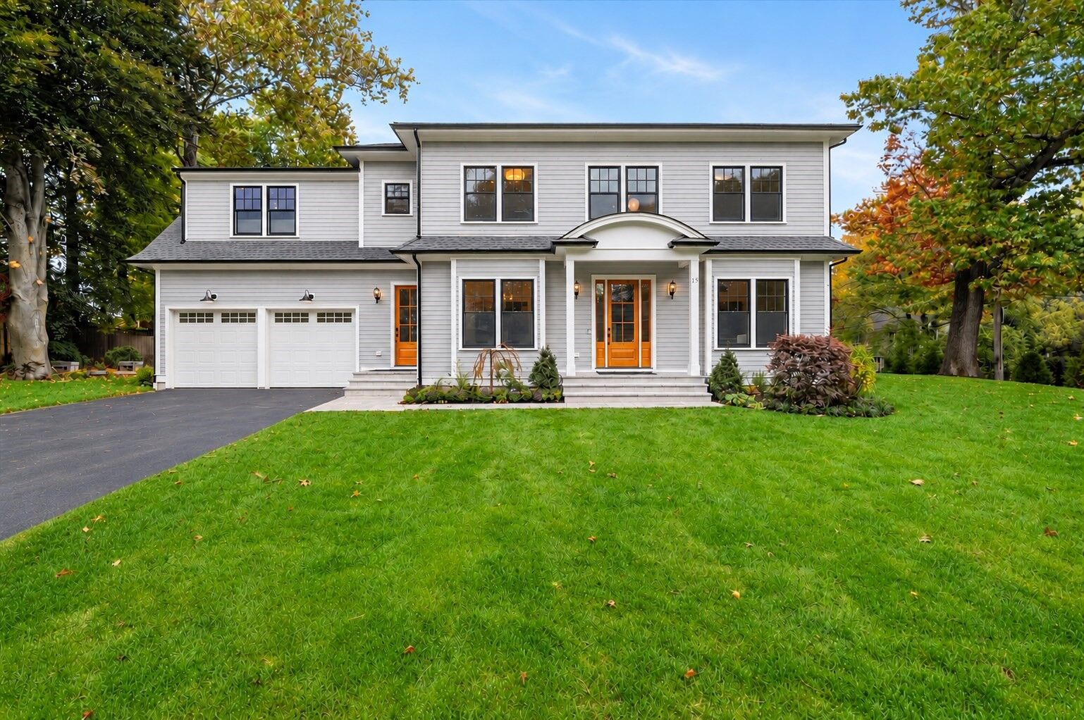 Property Photo:  15 Lafayette Cir  MA 02482 