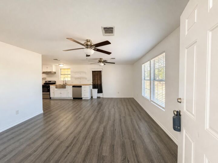 Property Photo:  405 W 34th Street  TX 76903 