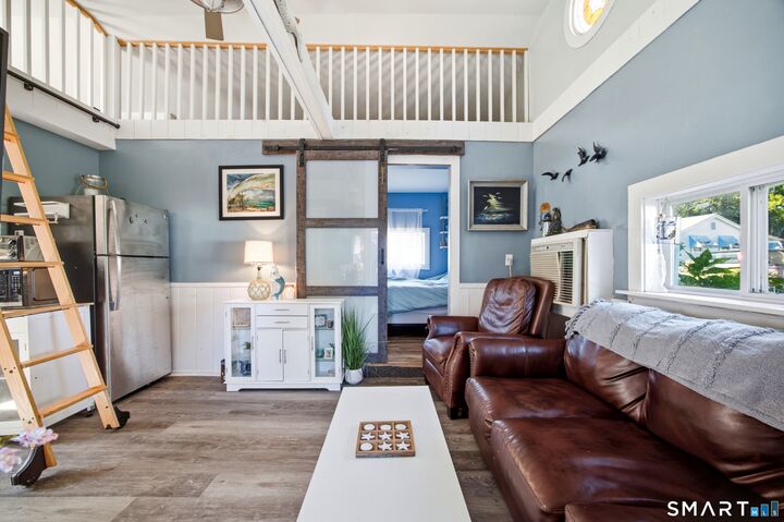 Property Photo:  28 North Street  CT 06443 
